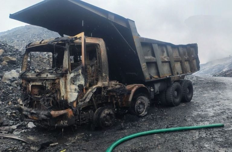 Naxal Attack on CCL Project, Six Vehicles of Outsourcing Company Set on Fire.