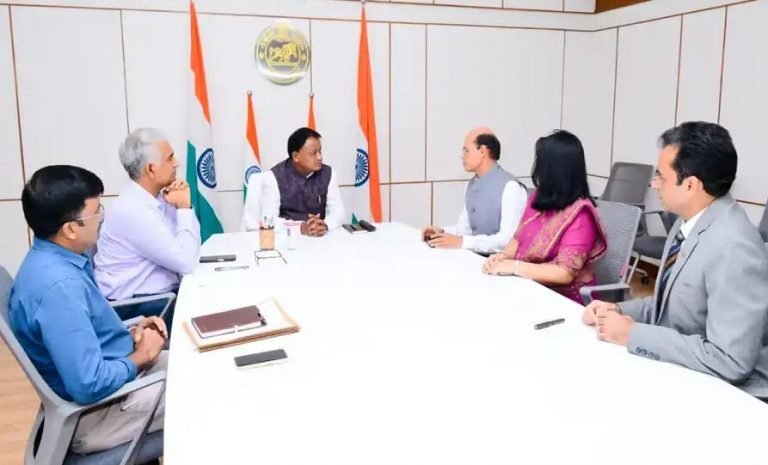 Odisha CM Met IFS Officers Posted Abroad, Discussed Global Opportunities for Youth