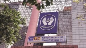 Ashish Kumar, A Former Dhanbad LIC Manager, Appointed LIC Mutual Fund MD
